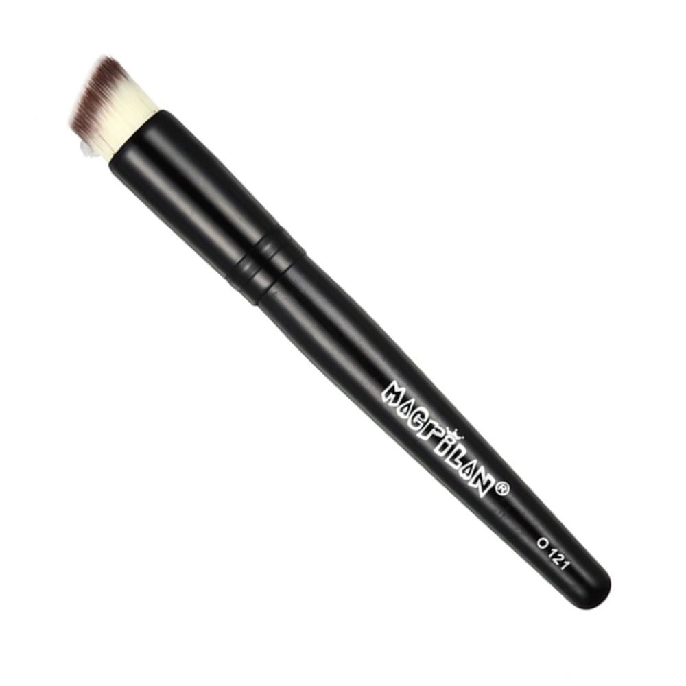  Pincel Profissional para Base Kabuki Chanfrado Macrilan O121 